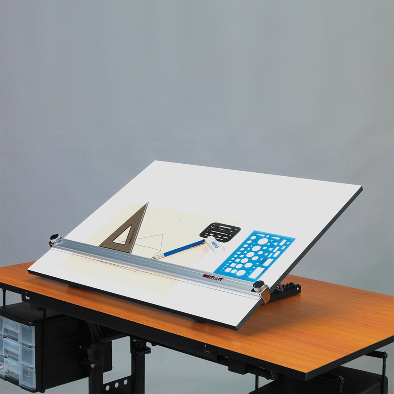 Pro-Draft Deluxe Adjustable Parallel Edge Board, 16" x 21"